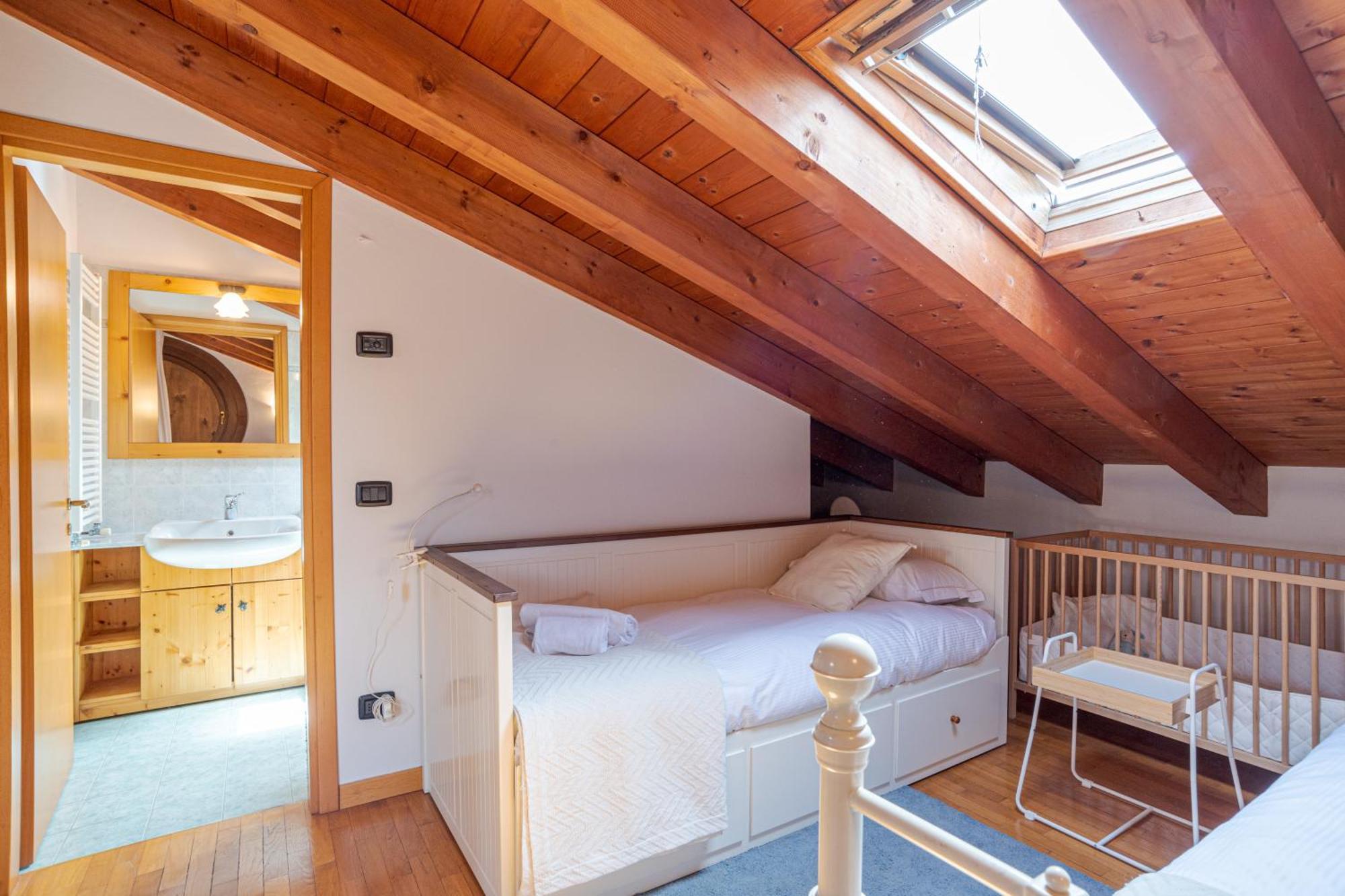 Pearl Of The Apartment, Bellagio, Breathtaking Views And Good Vibes Apartment